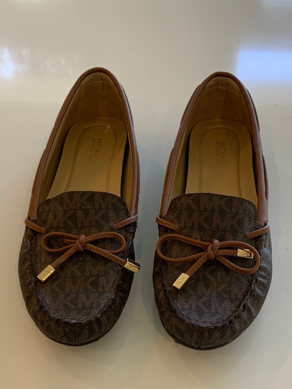 Michael Kors Dark Brown Logo Bow Driving Loafers